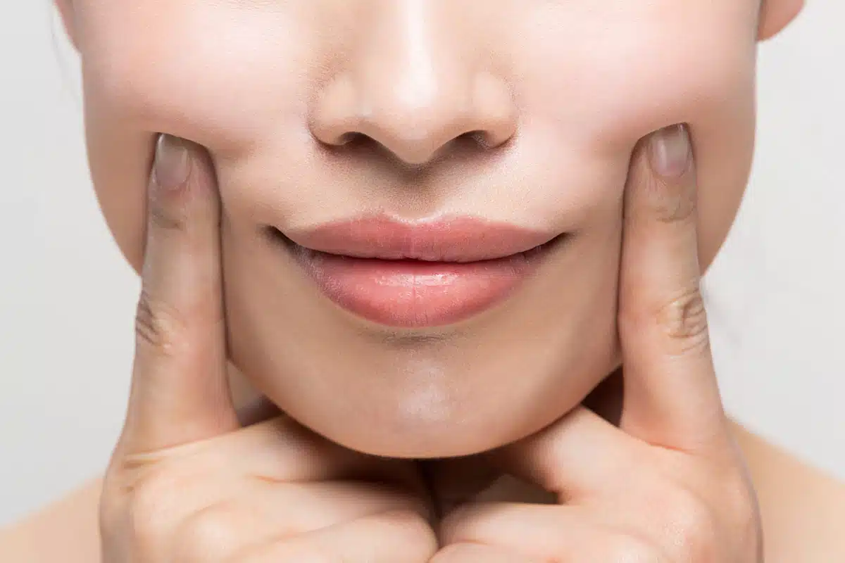 How To Get a Smooth Recovery from a Lip Lift