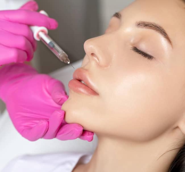 Lip fillers create a full, luscious-looking pout in under 20 minutes. Dr. Ran Rubinstein, a board certified facial plastic surgeon and clinical trainer offers patients a wide range of lip filler options.