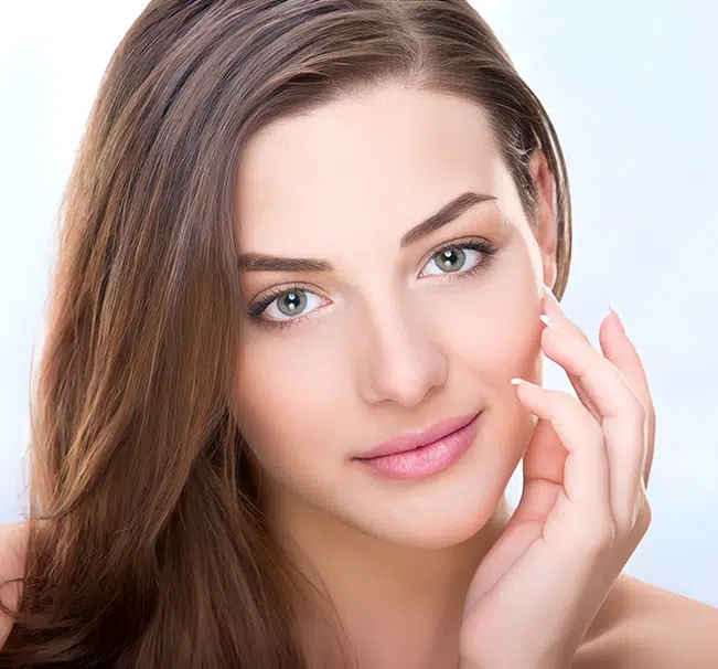 Dr. Rubinstein provides each patient with detailed buccal lipectomy aftercare instructions.