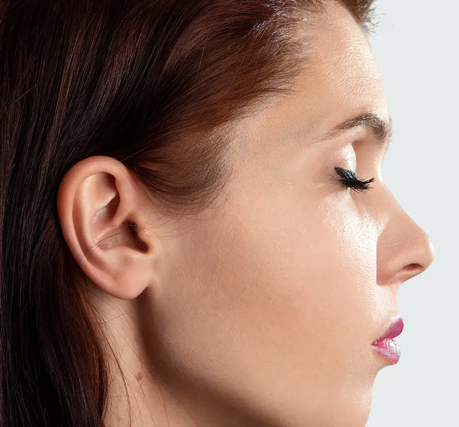 You can have your stretched or torn earlobe fully healed with innovative treatments.