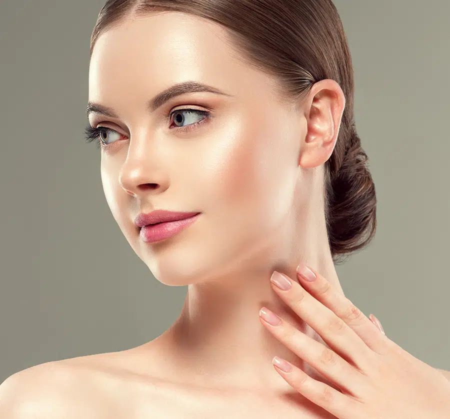 This non-invasive treatment combines cleansing, exfoliation, extraction, hydration, and antioxidant protection to provide more radiant, beautiful skin